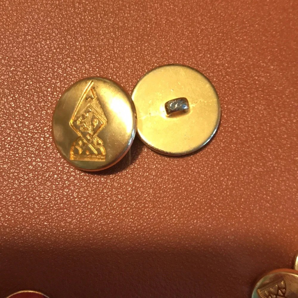 Austin Reed Blazer Buttons - Picture 8 of 11